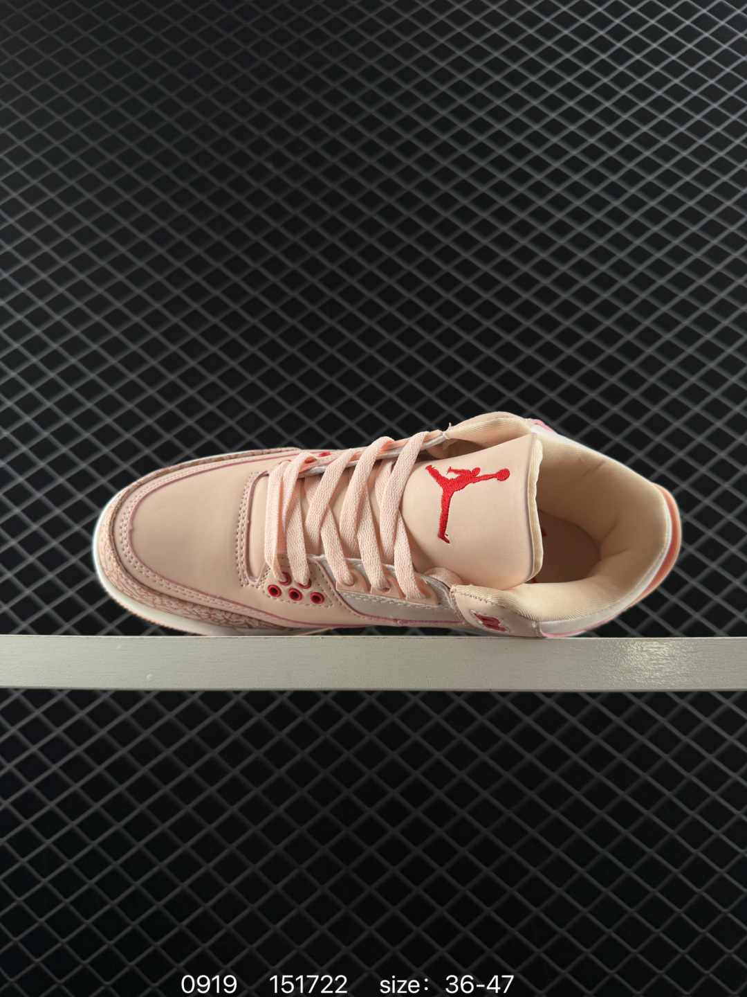 Air Jordan 3 Valentine's Day WMNS